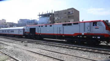 جدول المواعيد الكامل.. انطلاق رحلات قطارات محافظات الوجهين البحري والقبلي من محطة القاهرة اليوم